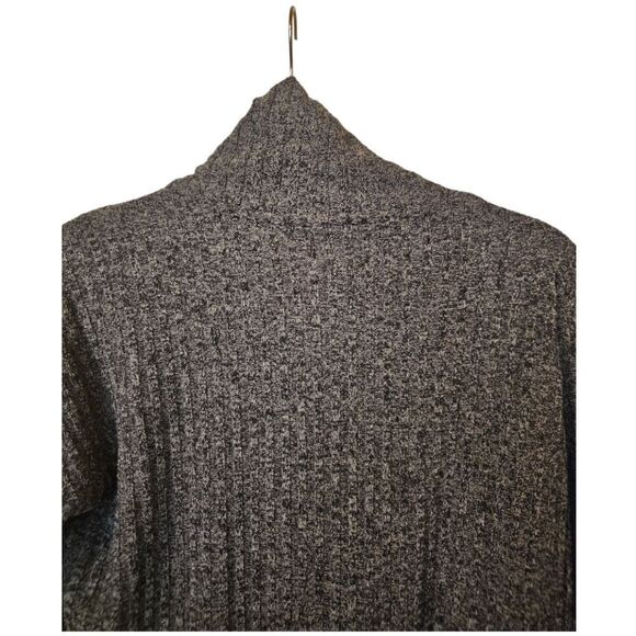 ATHLETA Transit Turtleneck Pullover Dark Gray - Size Small - Picture 5 of 9